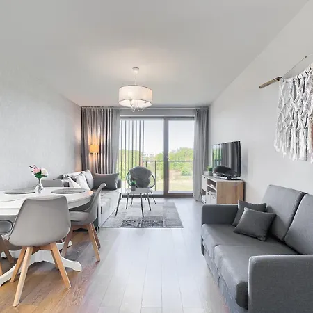 Blue Mare Natura Z Parkingiem I Rowerami Kolberg